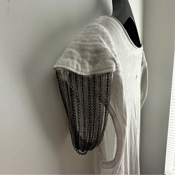 NWOT Vintage Zara Trafaluc Grey V-Neck Short Sleeve Chain Epaulette Tee M - Picture 1 of 16